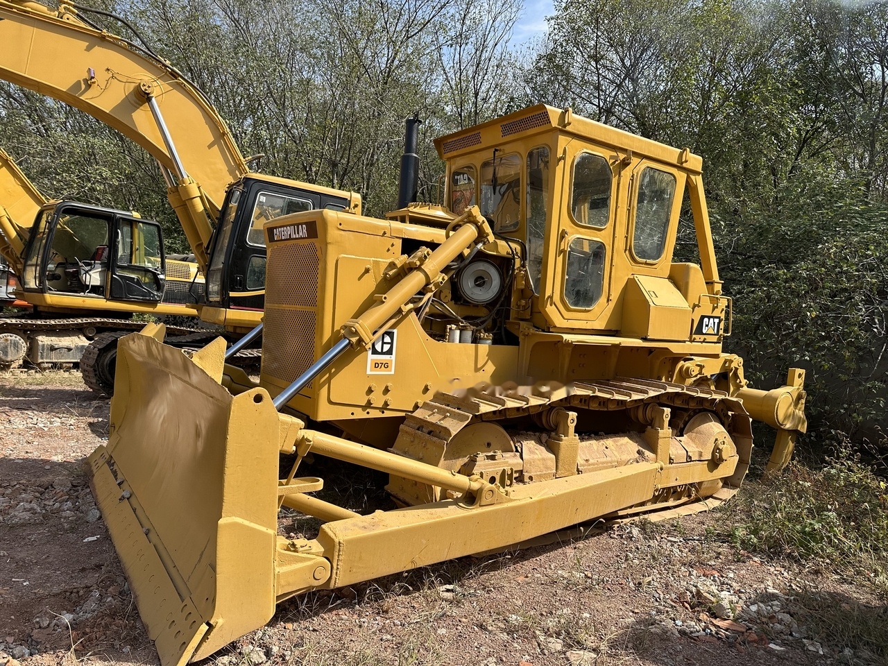 CATERPILLAR D7G - Булдозер: снимка 1 CATERPILLAR D7G - Булдозер: снимка 1