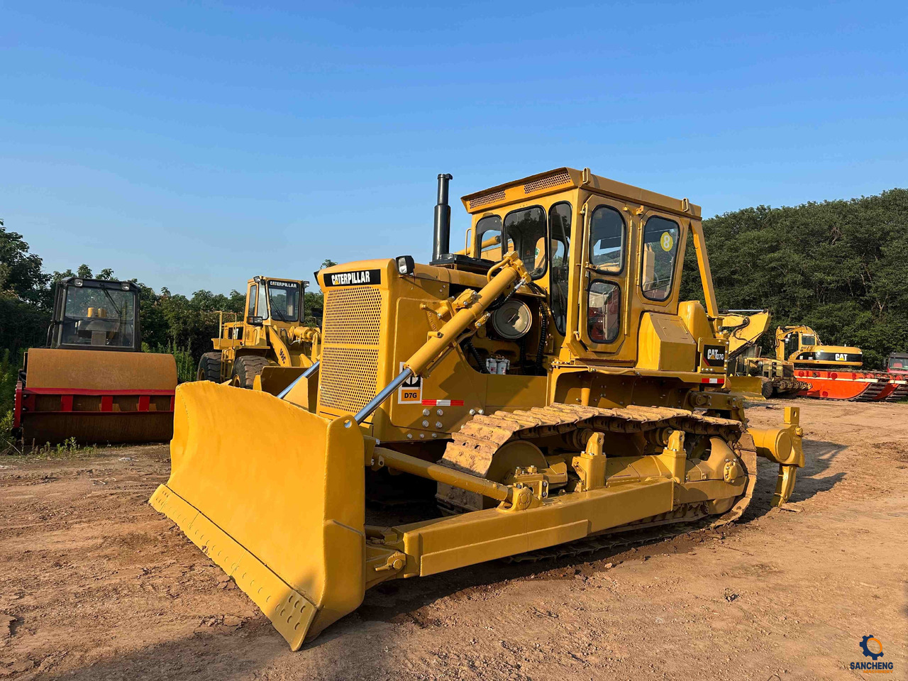 CATERPILLAR D7G - Булдозер: снимка 2 CATERPILLAR D7G - Булдозер: снимка 2