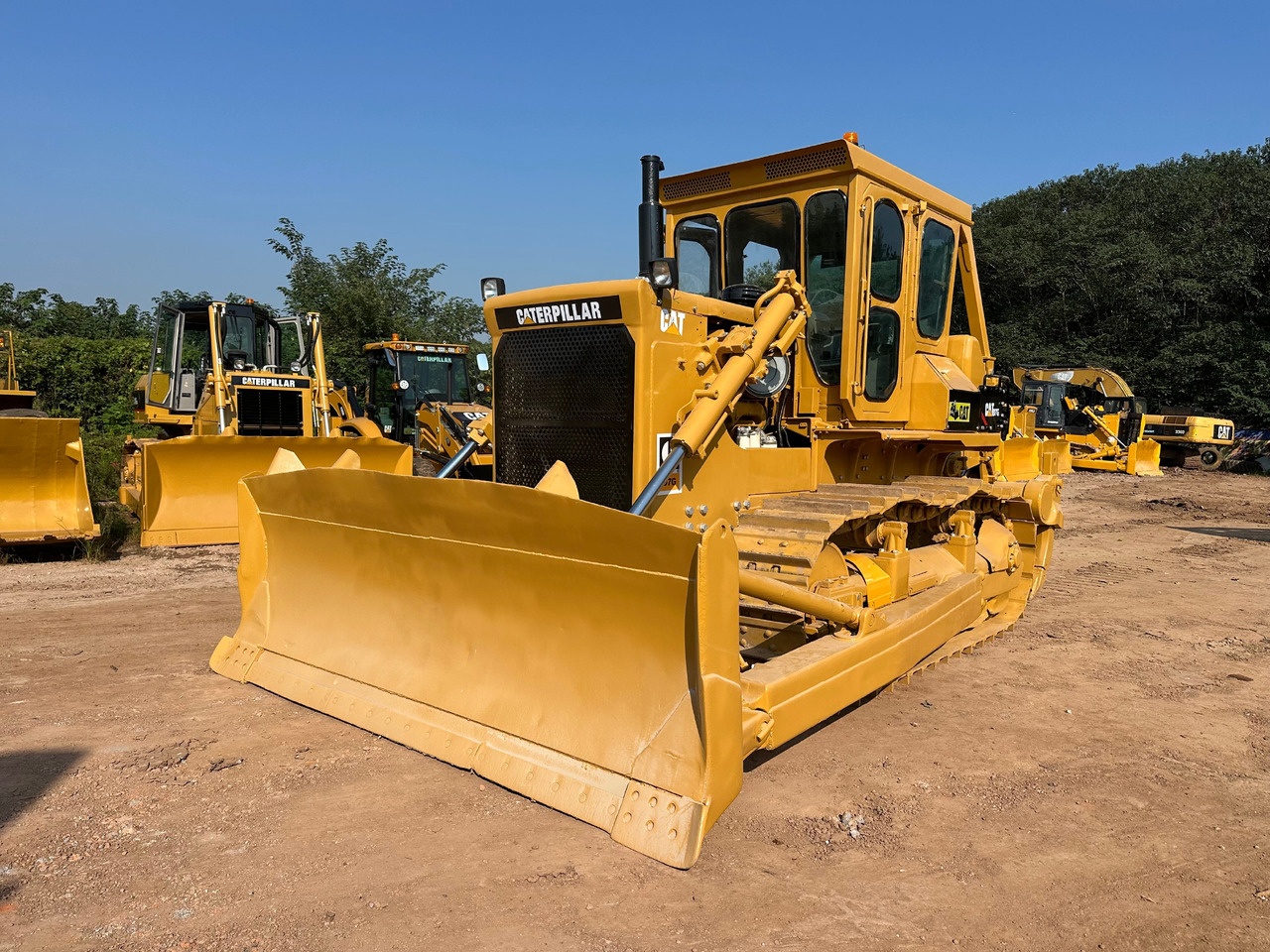 CATERPILLAR D7G bulldozer - Булдозер: снимка 2 CATERPILLAR D7G bulldozer - Булдозер: снимка 2