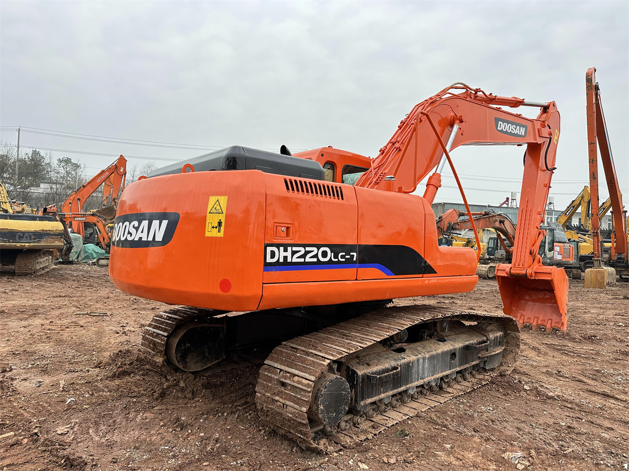 DOOSAN DH220 - Верижен багер: снимка 5 DOOSAN DH220 - Верижен багер: снимка 5
