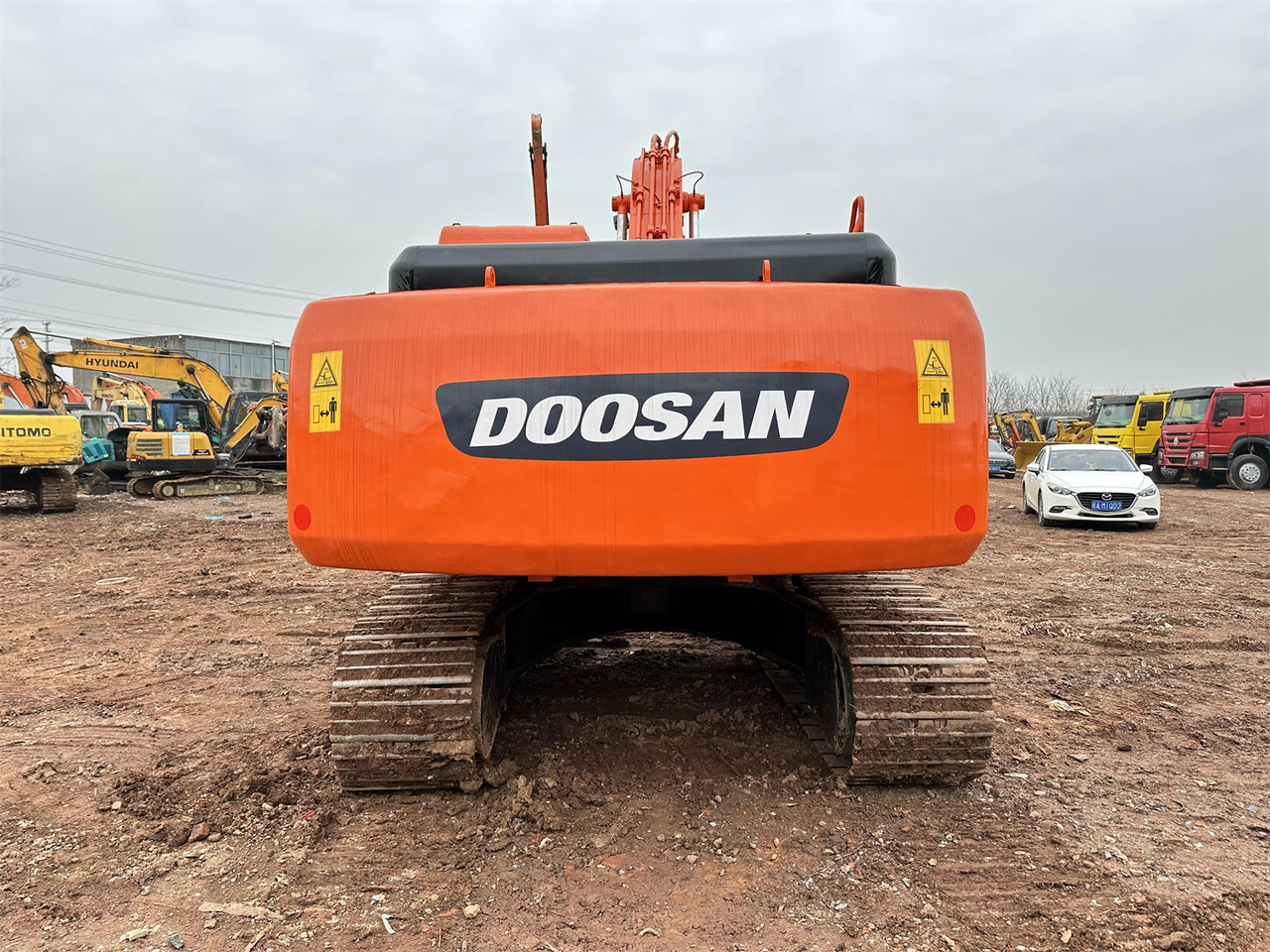 DOOSAN DH220 excavator - Верижен багер: снимка 5 DOOSAN DH220 excavator - Верижен багер: снимка 5