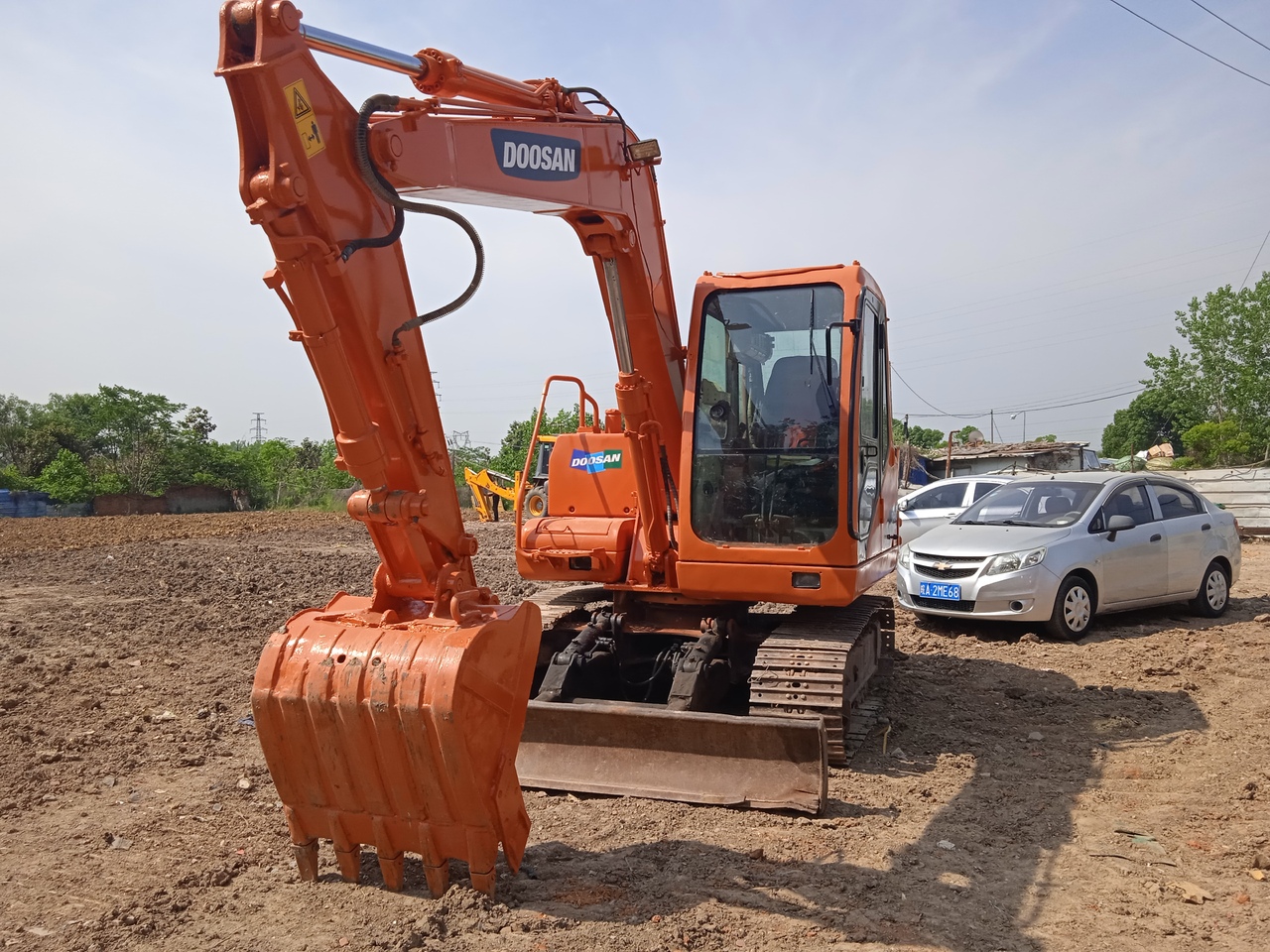 DOOSAN DH80 - Верижен багер: снимка 2 DOOSAN DH80 - Верижен багер: снимка 2
