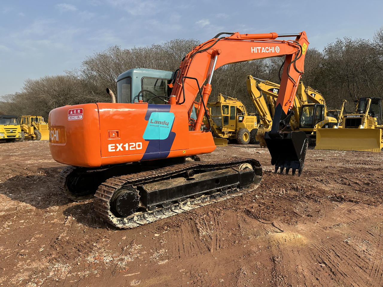 HITACHI EX120-3 - Верижен багер: снимка 2 HITACHI EX120-3 - Верижен багер: снимка 2