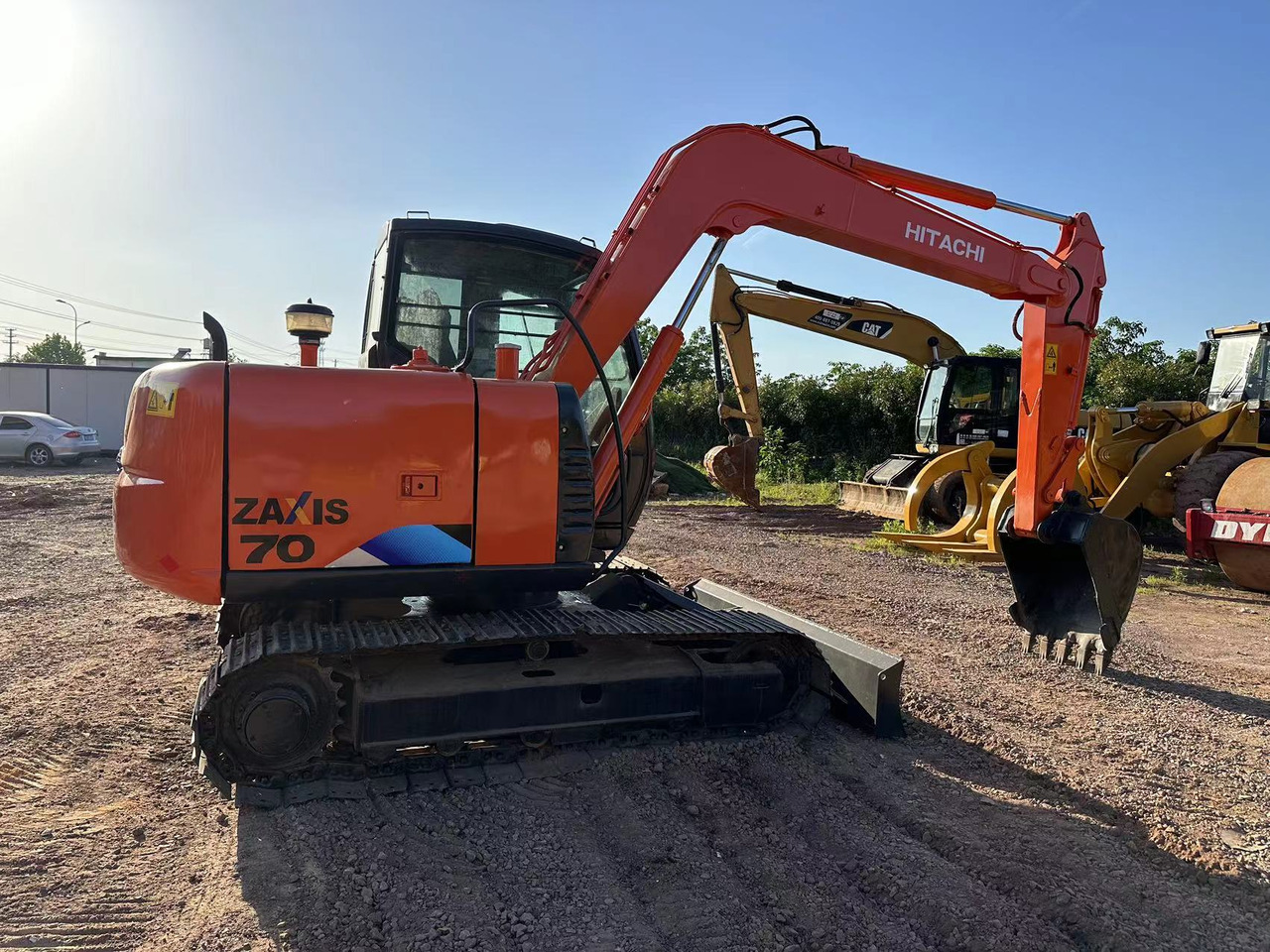 HITACHI ZAXIS ZX70 - Мини багер: снимка 5 HITACHI ZAXIS ZX70 - Мини багер: снимка 5