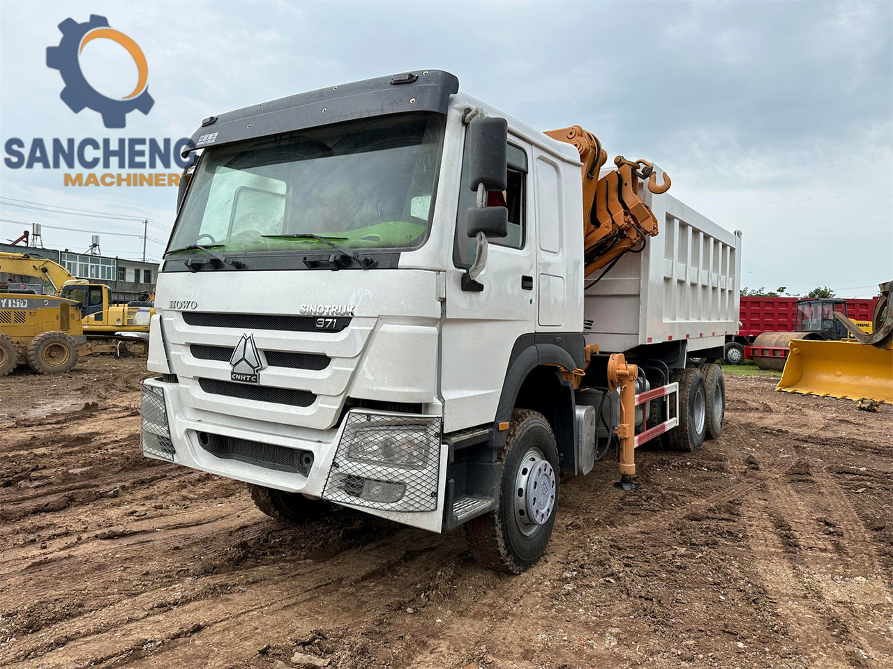 HOWO 371 crane truck - Камион с кран: снимка 4 HOWO 371 crane truck - Камион с кран: снимка 4