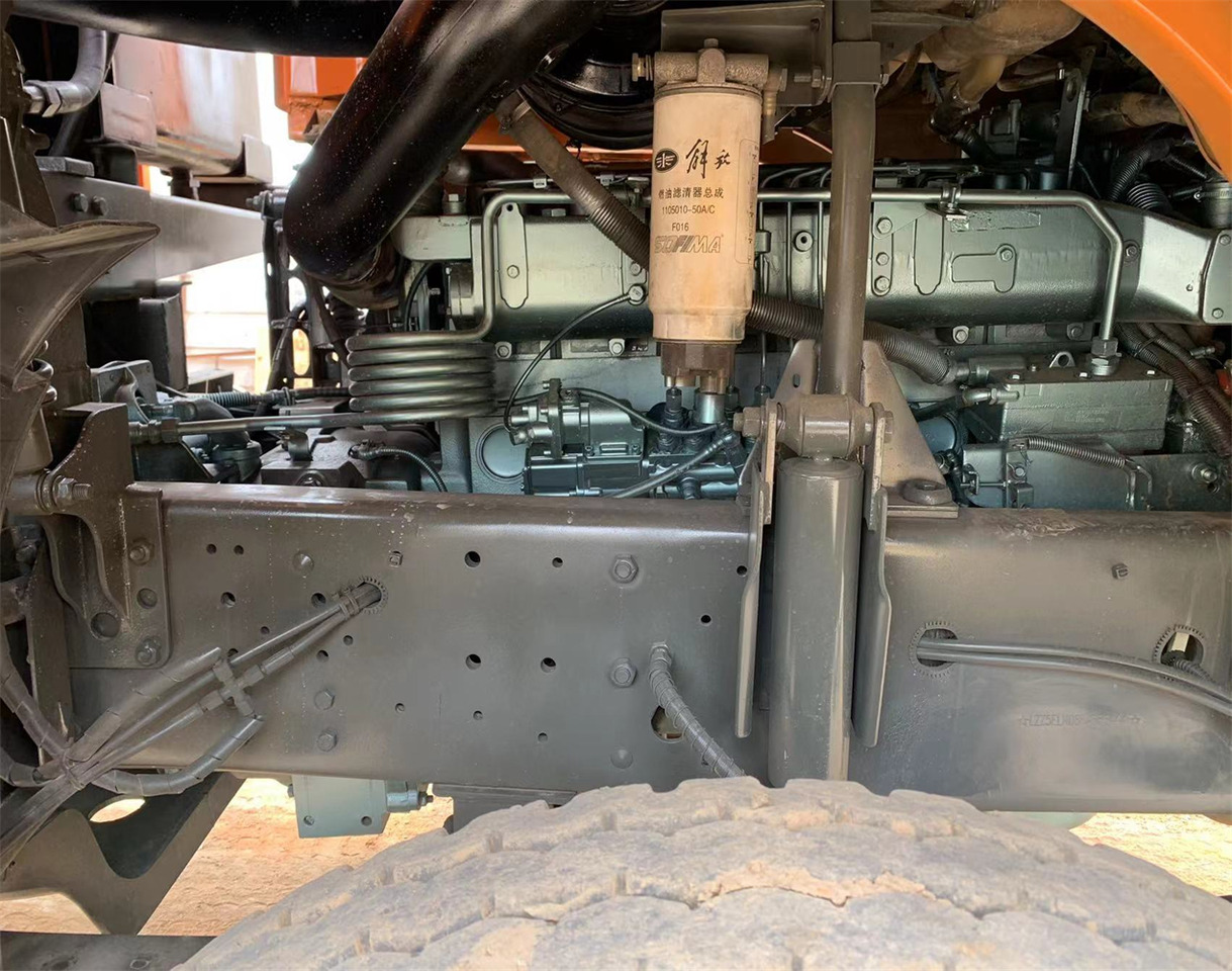 Самосвал камион HOWO 371hp: снимка 22