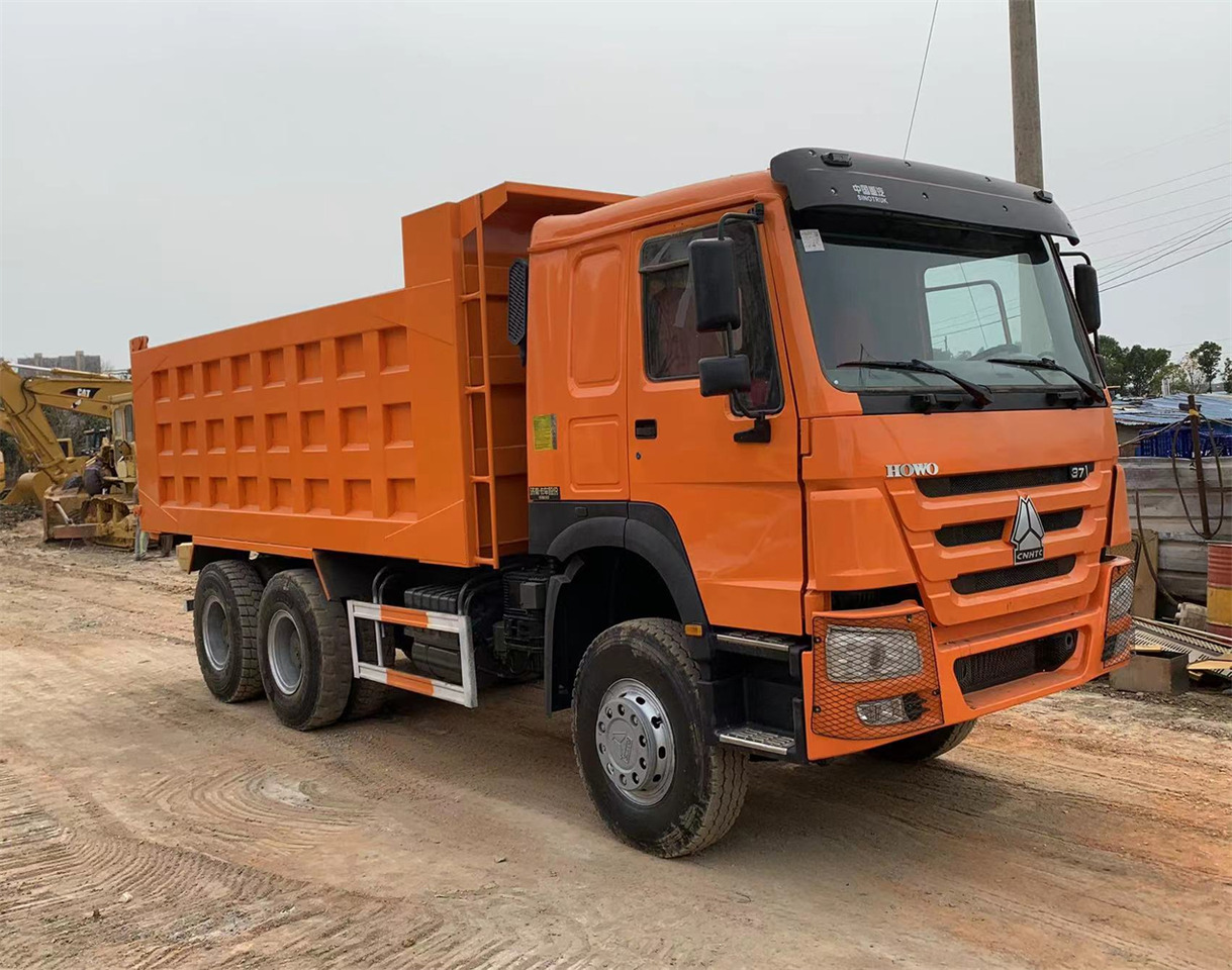 Самосвал камион HOWO 371hp: снимка 8