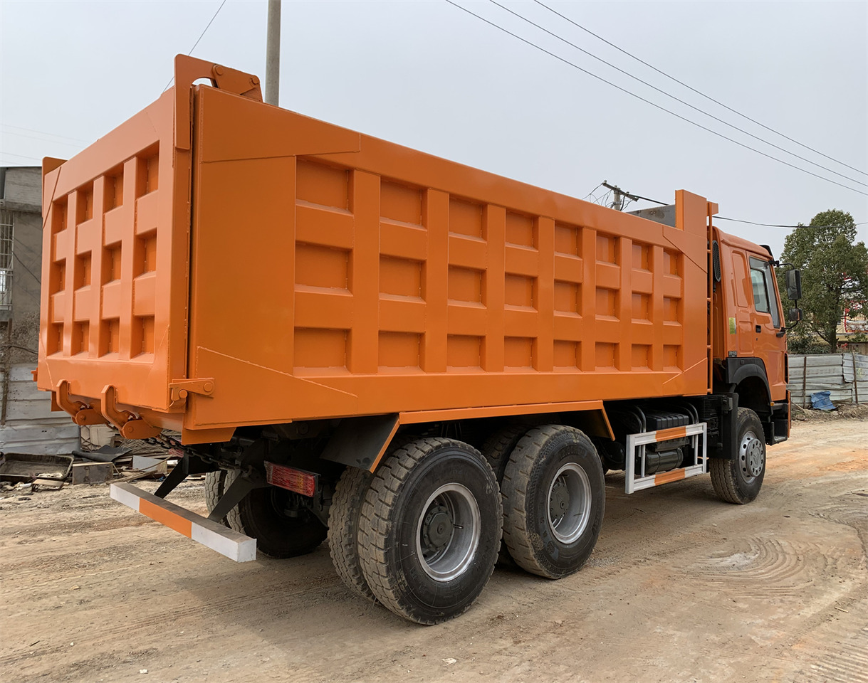 Самосвал камион HOWO 371hp: снимка 9