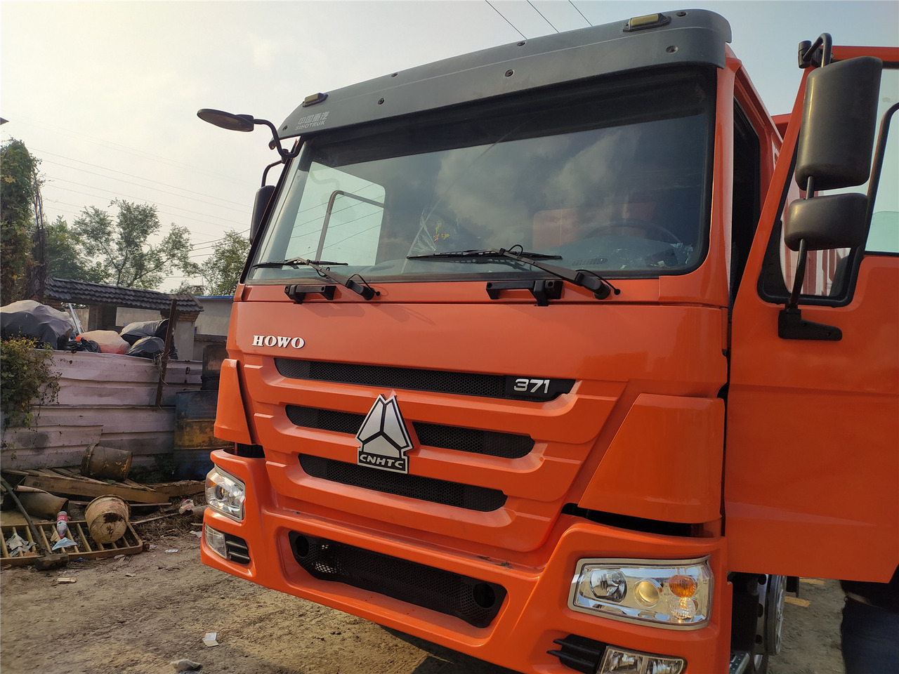 HOWO 371hp - Самосвал камион: снимка 2 HOWO 371hp - Самосвал камион: снимка 2