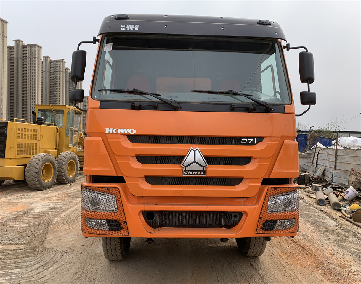 HOWO 371hp - Самосвал камион: снимка 3 HOWO 371hp - Самосвал камион: снимка 3