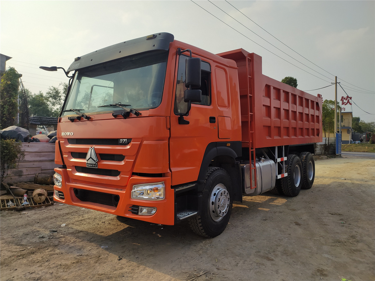 HOWO 371hp - Самосвал камион: снимка 3 HOWO 371hp - Самосвал камион: снимка 3