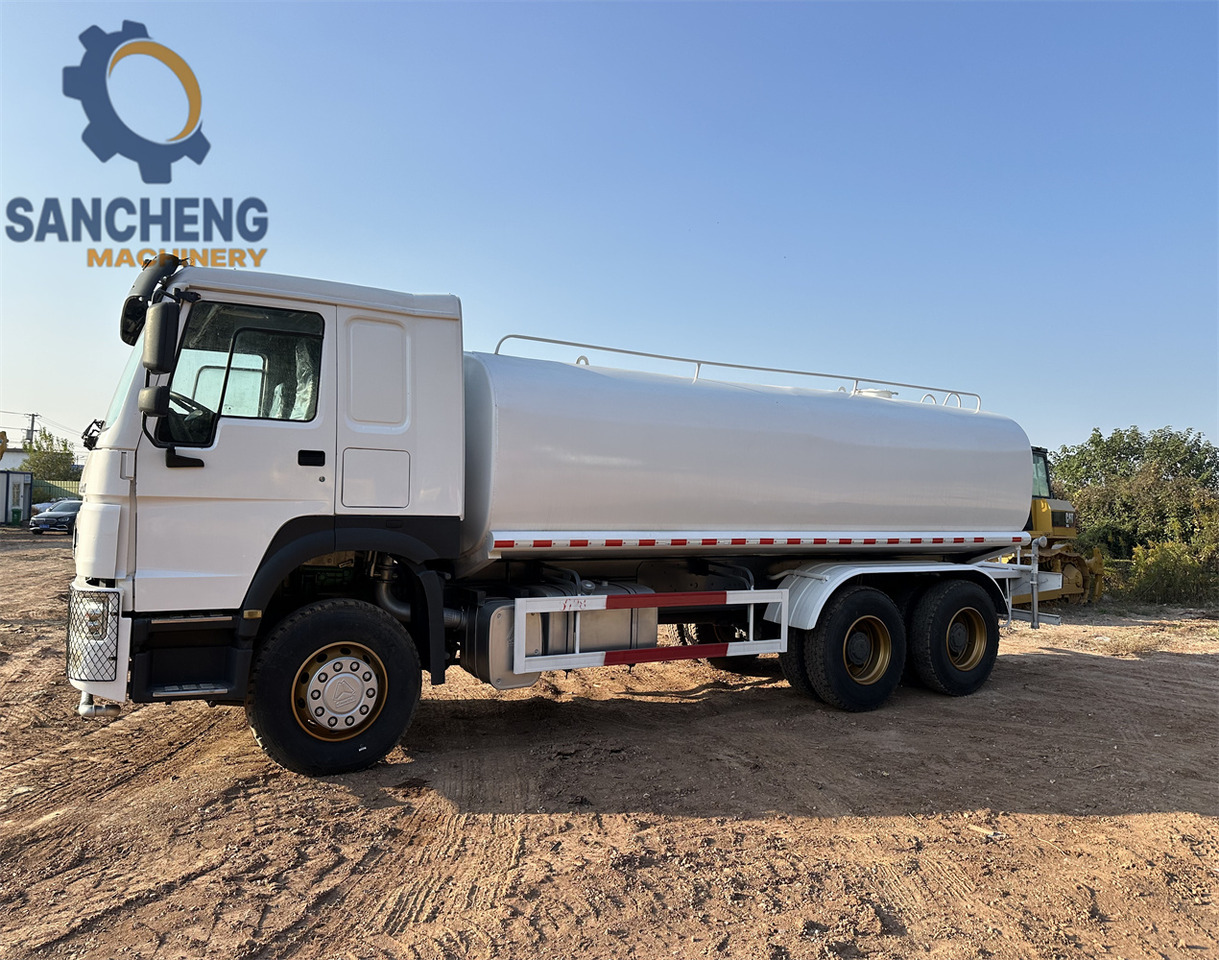 SINOTRUK HOWO 371 6x4 Water Tanker Truck - Камион цистерна: снимка 4 SINOTRUK HOWO 371 6x4 Water Tanker Truck - Камион цистерна: снимка 4