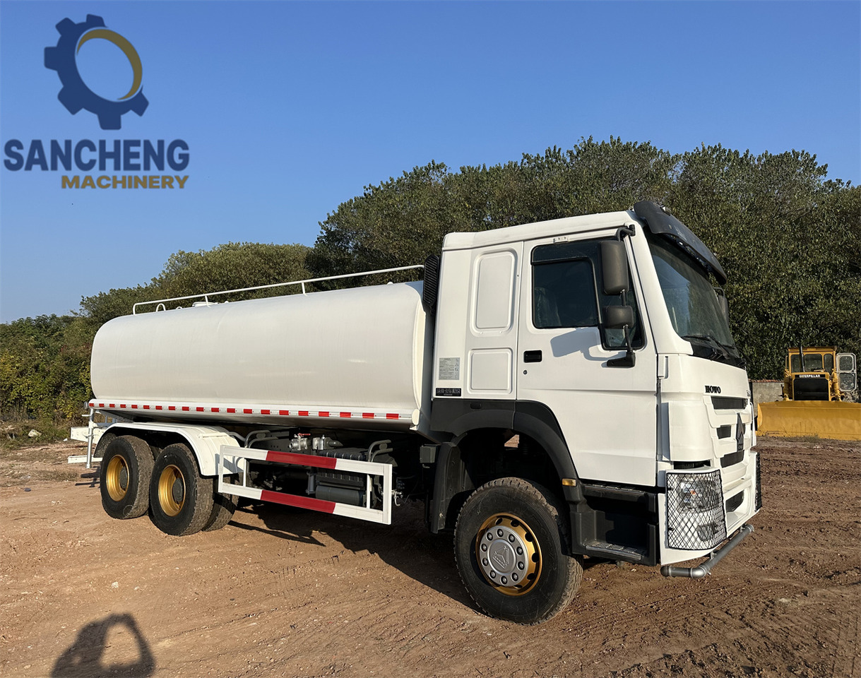SINOTRUK HOWO 371 6x4 Water Tanker Truck - Камион цистерна: снимка 2 SINOTRUK HOWO 371 6x4 Water Tanker Truck - Камион цистерна: снимка 2