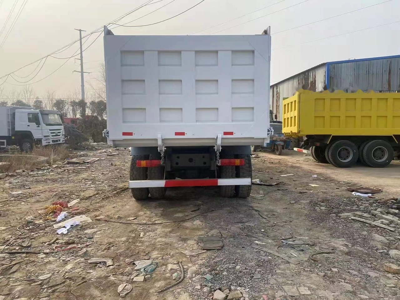 SINOTRUK HOWO 371 Tipper truck - Самосвал камион: снимка 3 SINOTRUK HOWO 371 Tipper truck - Самосвал камион: снимка 3