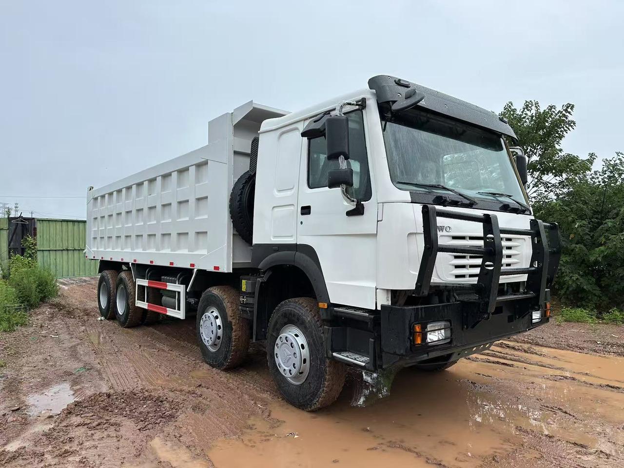 SINOTRUK HOWO 371 with Bumper - Самосвал камион: снимка 1 SINOTRUK HOWO 371 with Bumper - Самосвал камион: снимка 1