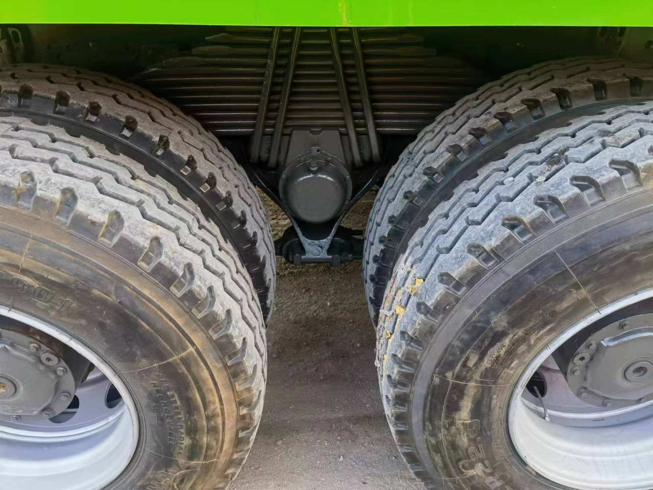 SINOTRUK HOWO 375hp 6X4 - Самосвал камион: снимка 4 SINOTRUK HOWO 375hp 6X4 - Самосвал камион: снимка 4