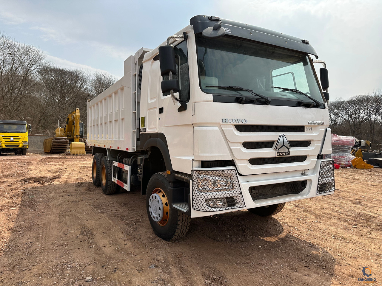 Лизинг на SINOTRUK HOWO Dump truck 371 6x4 SINOTRUK HOWO Dump truck 371 6x4: снимка 9