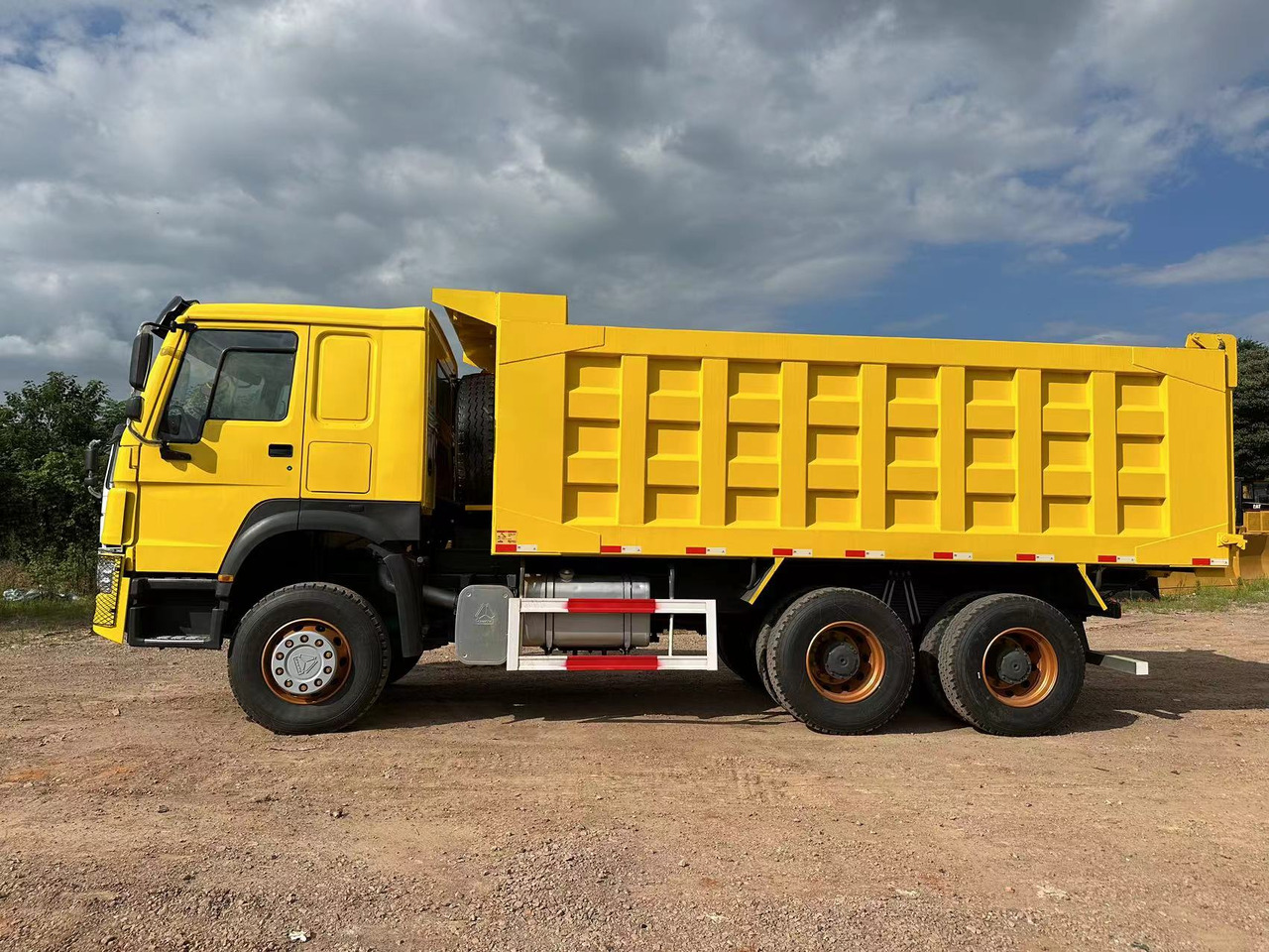 SINOTRUK Howo 371 Dump truck - Самосвал камион: снимка 4 SINOTRUK Howo 371 Dump truck - Самосвал камион: снимка 4