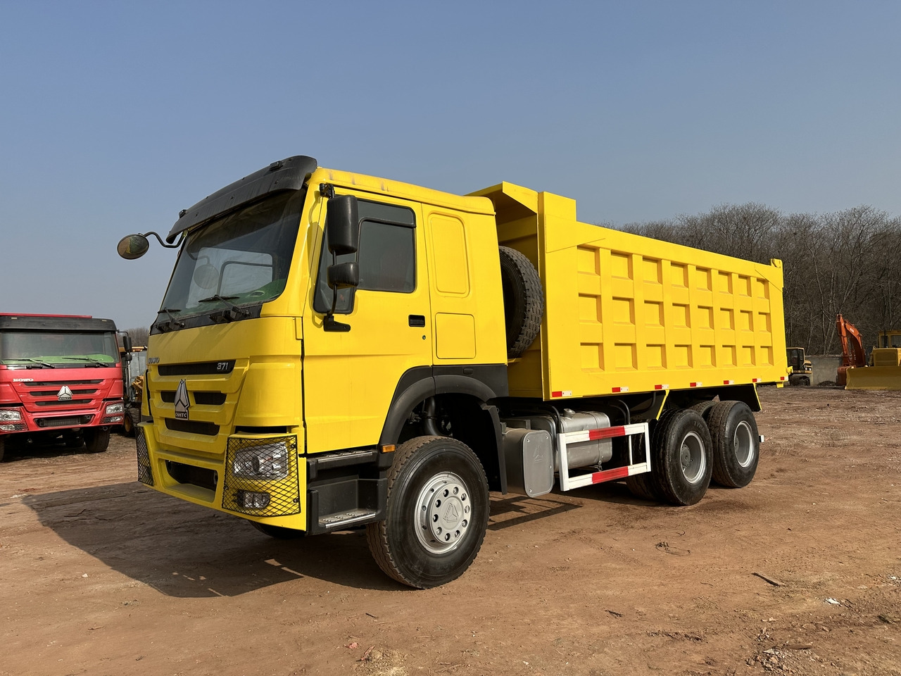 SINOTRUK Howo 6x4 Dump truck 371hp - Самосвал камион: снимка 2 SINOTRUK Howo 6x4 Dump truck 371hp - Самосвал камион: снимка 2
