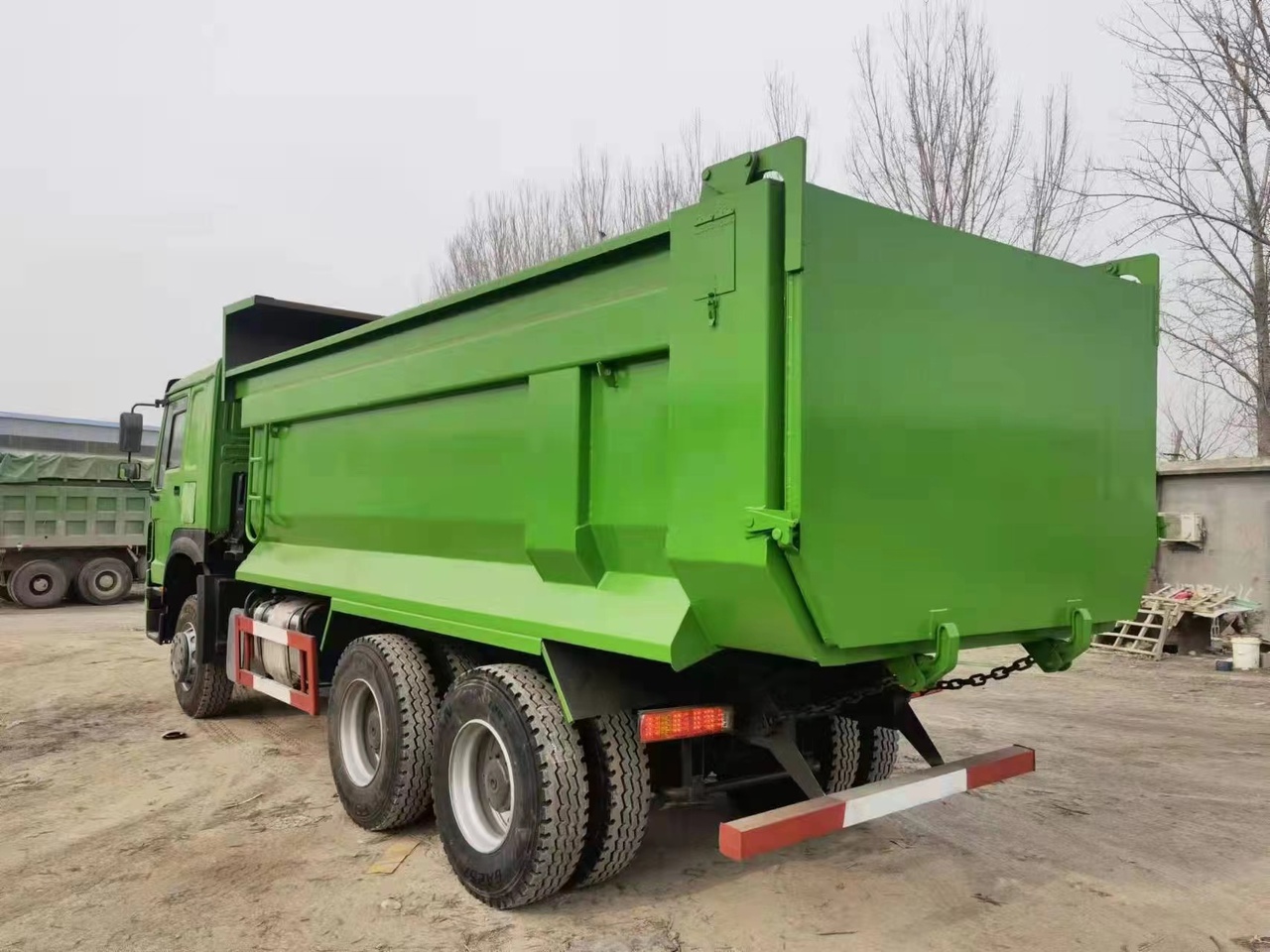 SINOTRUK Howo Dump truck 371 - Самосвал камион: снимка 4 SINOTRUK Howo Dump truck 371 - Самосвал камион: снимка 4