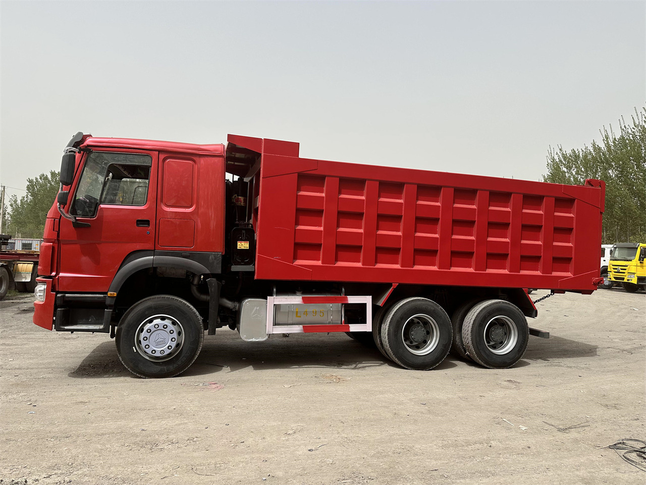 SINOTRUK Howo Dump truck 371 - Самосвал камион: снимка 3 SINOTRUK Howo Dump truck 371 - Самосвал камион: снимка 3