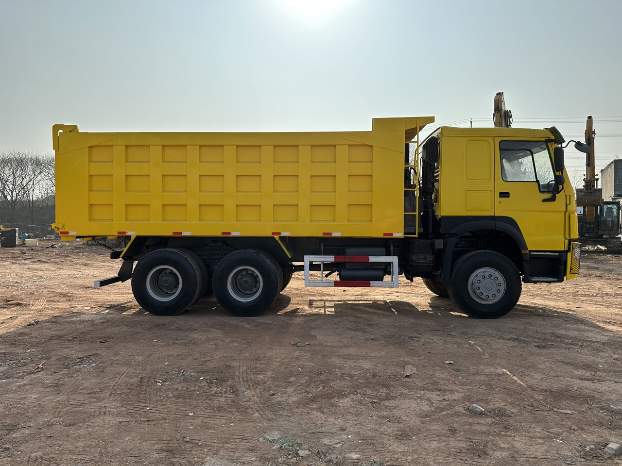 SINOTRUK Howo Dump truck 371 - Самосвал камион: снимка 4 SINOTRUK Howo Dump truck 371 - Самосвал камион: снимка 4