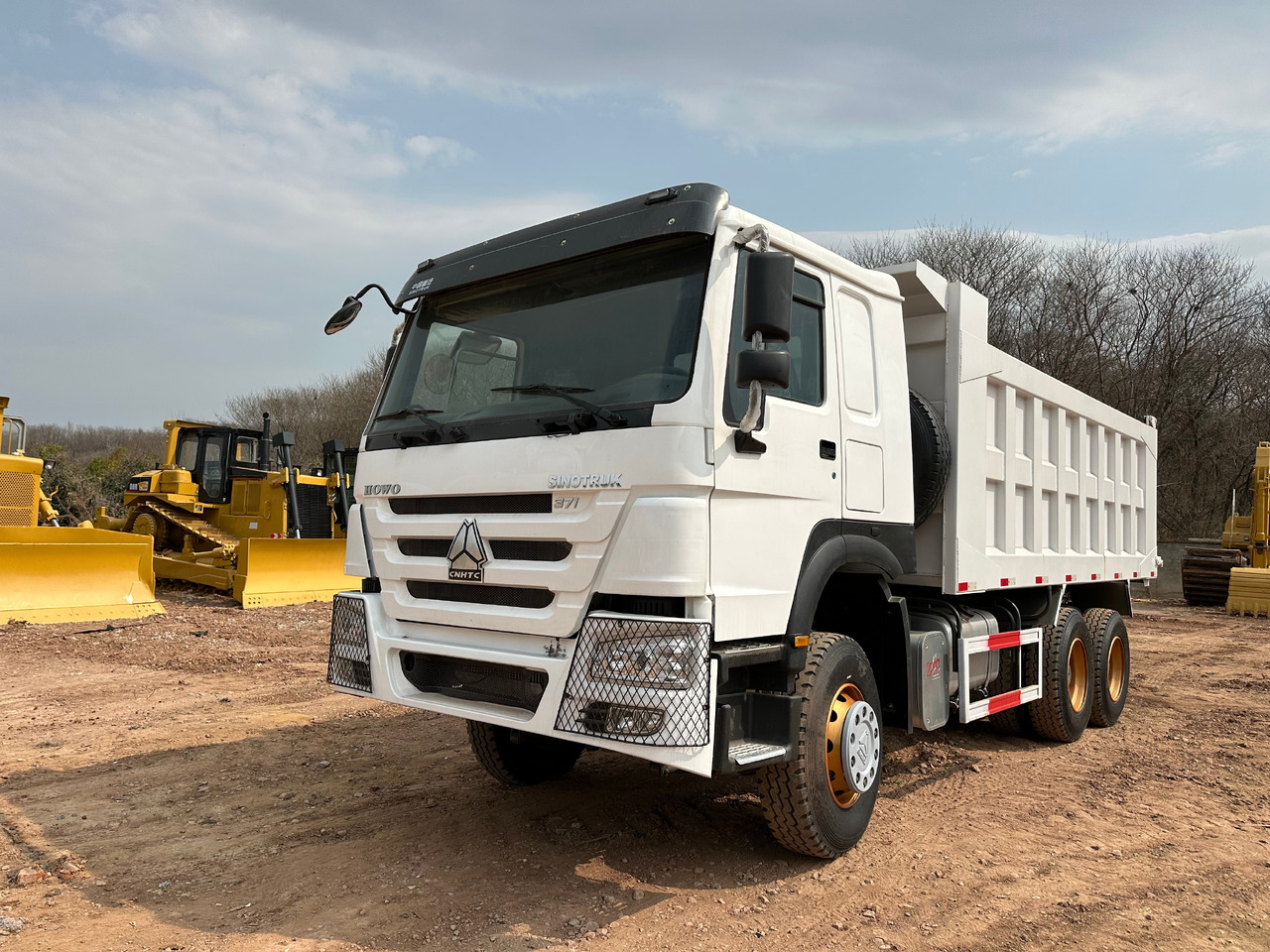 SINOTRUK Howo Dump truck 371 - Самосвал камион: снимка 4 SINOTRUK Howo Dump truck 371 - Самосвал камион: снимка 4