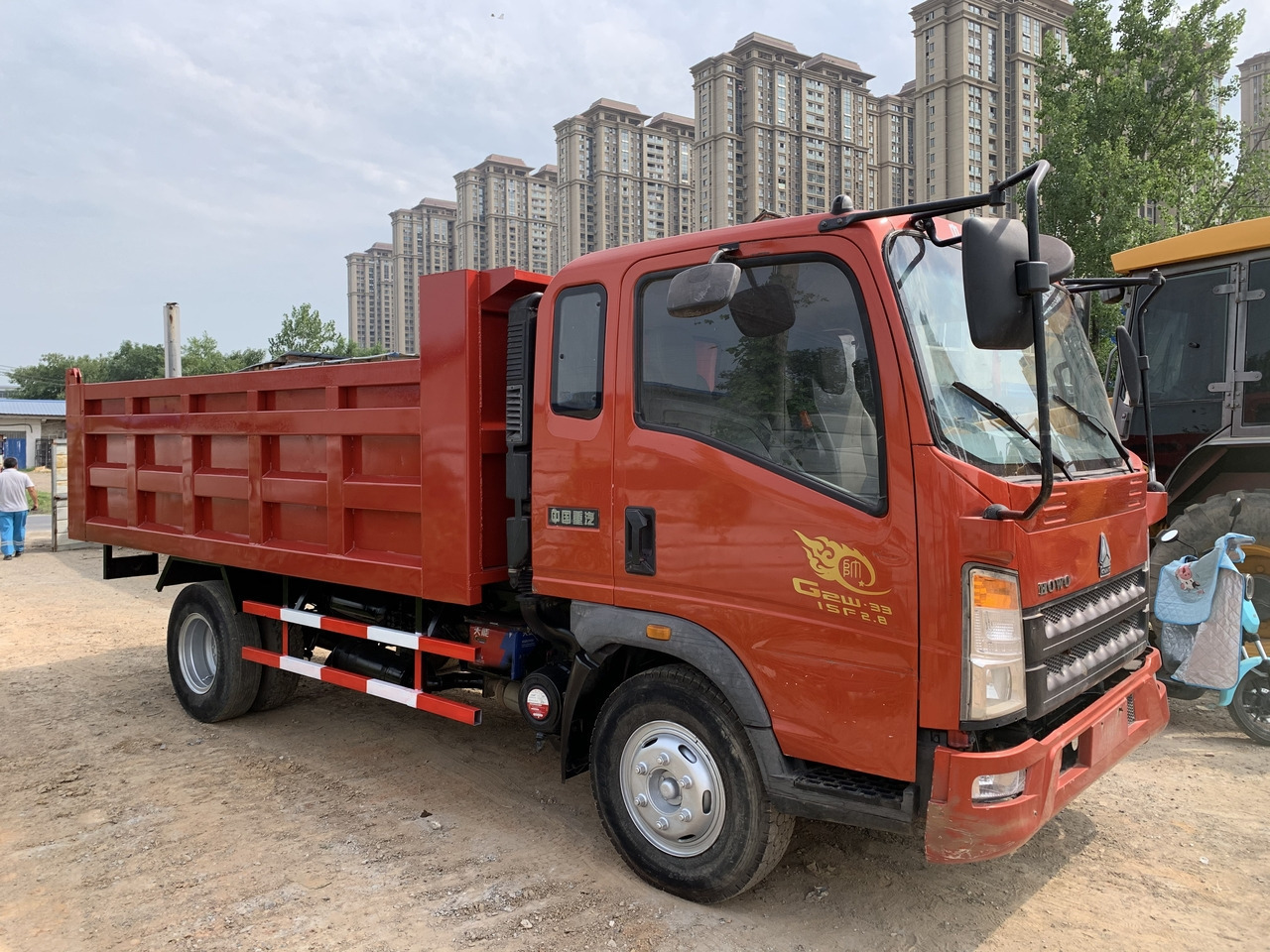 SINOTRUK Howo Dump truck 4x2 - Самосвал камион: снимка 2 SINOTRUK Howo Dump truck 4x2 - Самосвал камион: снимка 2