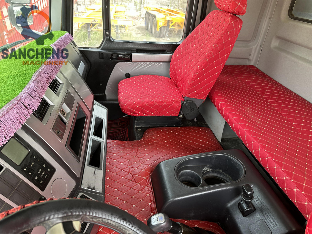 Самосвал камион За превоз на тежка техника Shacman F3000 Dump truck: снимка 7