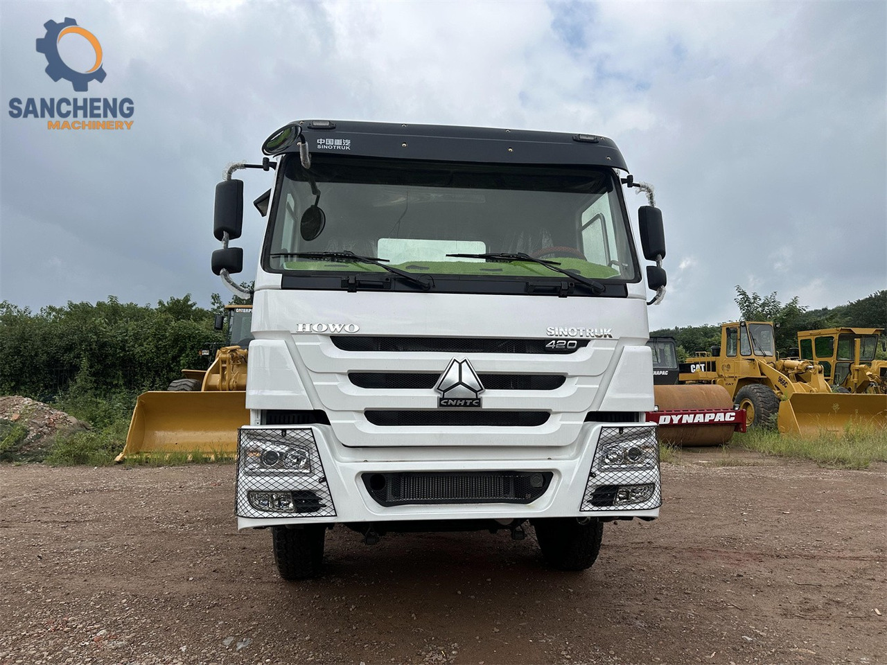 SINOTRUK Howo tractor unit 420hp - Влекач: снимка 4 SINOTRUK Howo tractor unit 420hp - Влекач: снимка 4