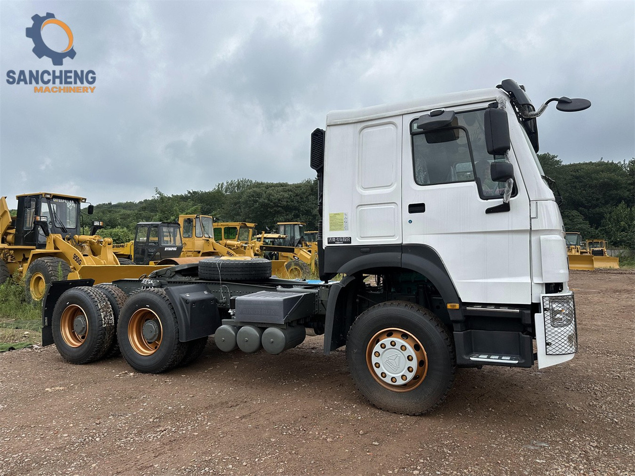 SINOTRUK Howo tractor unit 420hp - Влекач: снимка 2 SINOTRUK Howo tractor unit 420hp - Влекач: снимка 2