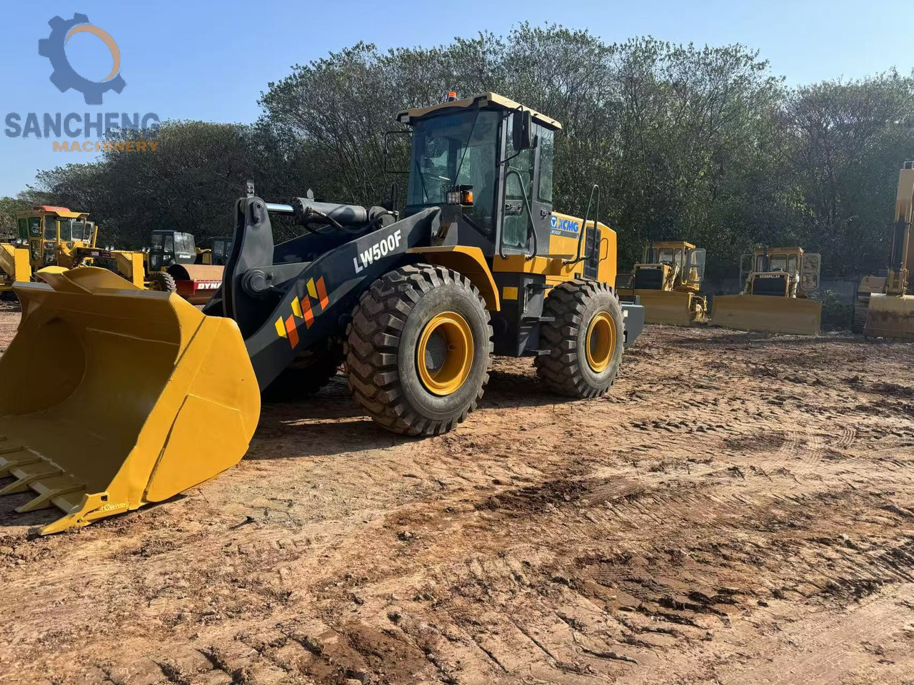 XCMG LW500F - Колесен товарач: снимка 2 XCMG LW500F - Колесен товарач: снимка 2