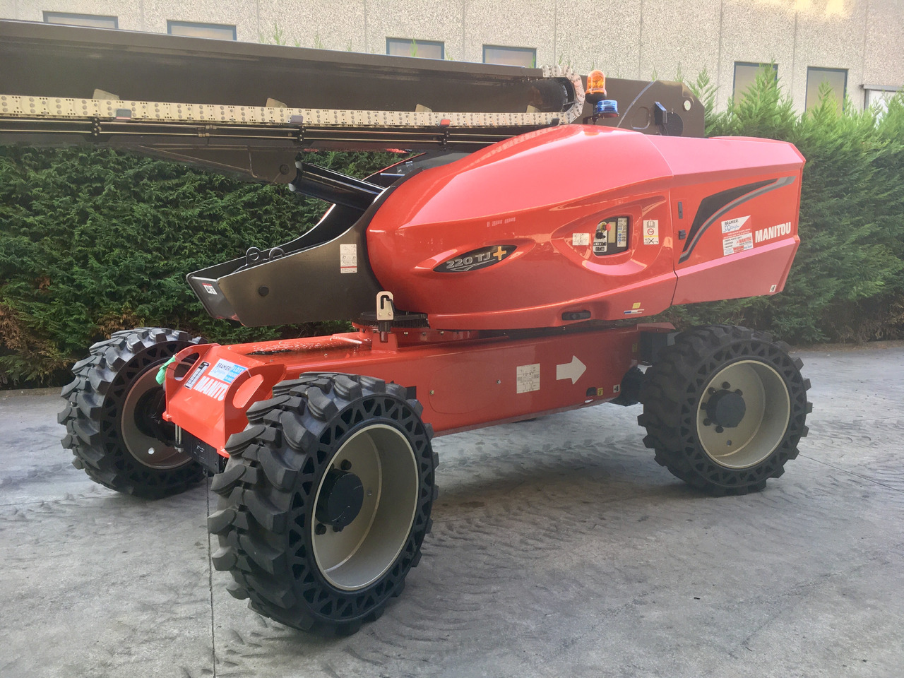 MANITOU 220 TJ+ / 260 TJ / 280 TJ - 2019 - Телескопична платформа: снимка 5 MANITOU 220 TJ+ / 260 TJ / 280 TJ - 2019 - Телескопична платформа: снимка 5
