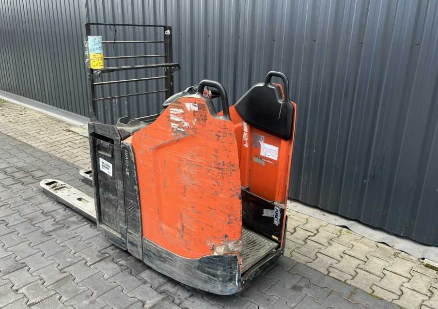 BT LPE200 - Палетна количка: снимка 3 BT LPE200 - Палетна количка: снимка 3
