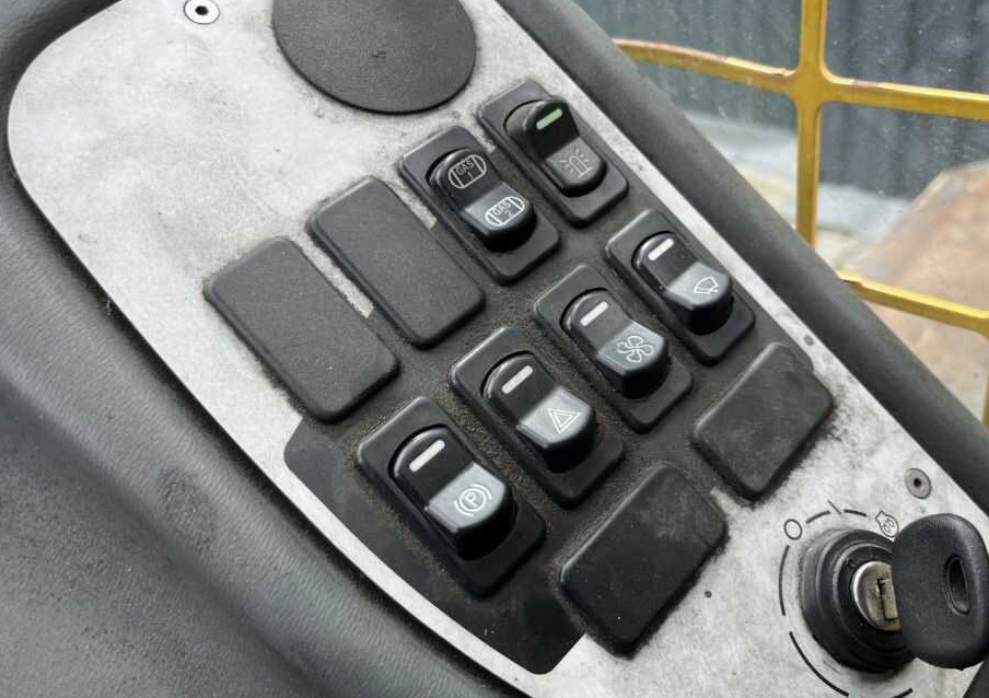 Baumann HX50/12/45ST - Страничен товарач: снимка 1 Baumann HX50/12/45ST - Страничен товарач: снимка 1