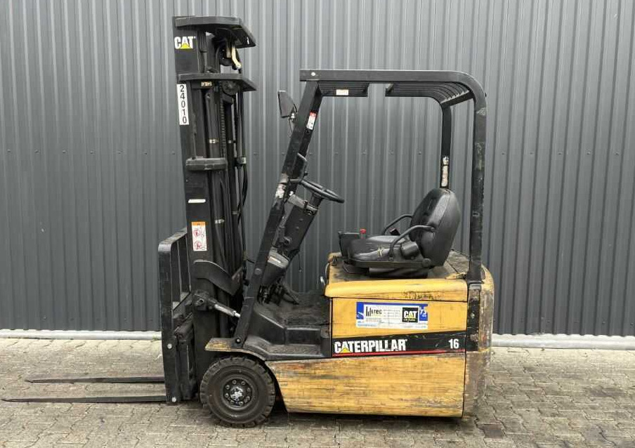 CAT Lift Trucks EP16KT - Електрокар: снимка 2 CAT Lift Trucks EP16KT - Електрокар: снимка 2