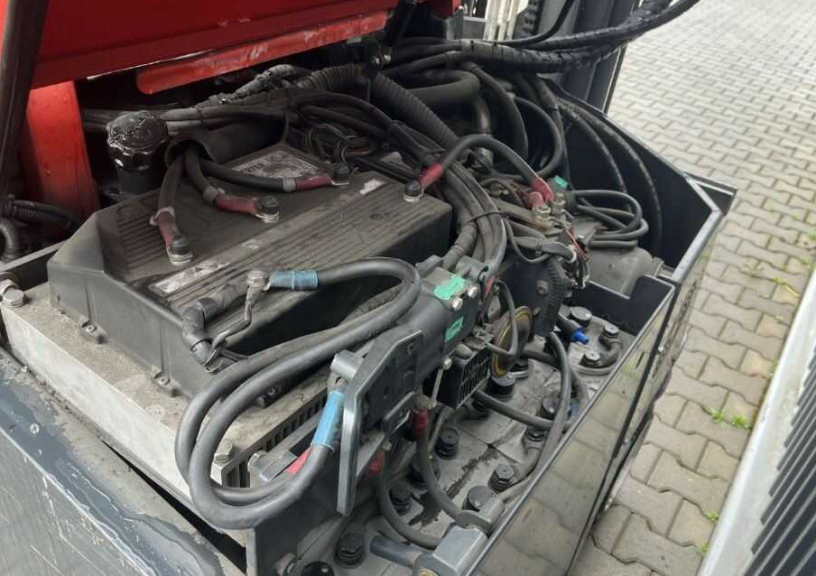 Страничен товарач Combilift C2500CBE: снимка 10