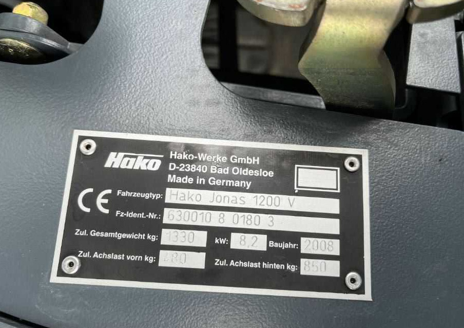 Hako Jonas 1200V - Професионална метачна машина: снимка 4 Hako Jonas 1200V - Професионална метачна машина: снимка 4