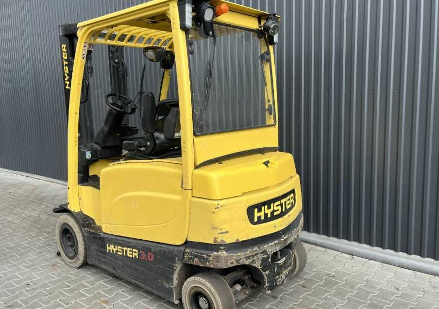 Hyster J3.0XN - Електрокар: снимка 3 Hyster J3.0XN - Електрокар: снимка 3