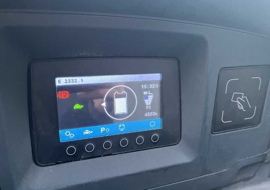 Jungheinrich ETV214 - Ричтрак: снимка 5 Jungheinrich ETV214 - Ричтрак: снимка 5