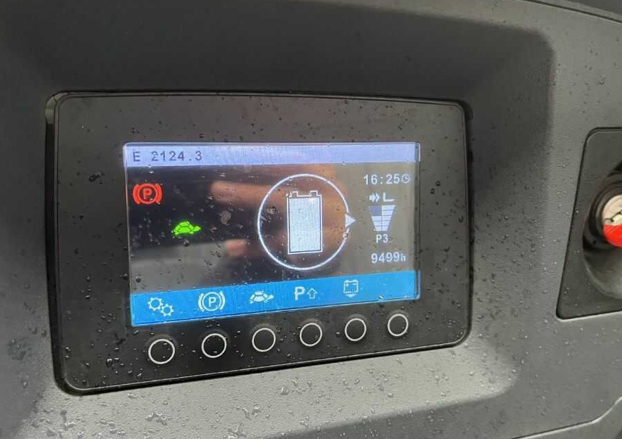 Jungheinrich ETV216 - Ричтрак: снимка 5 Jungheinrich ETV216 - Ричтрак: снимка 5