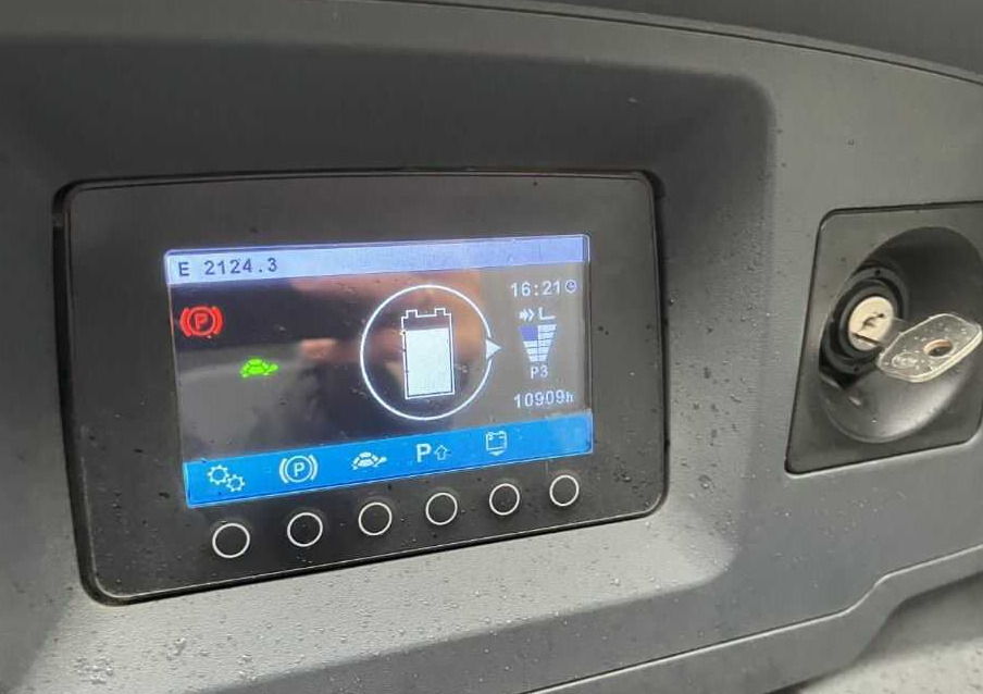 Jungheinrich ETV216 - Ричтрак: снимка 5 Jungheinrich ETV216 - Ричтрак: снимка 5