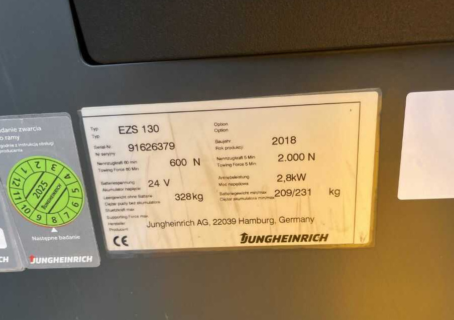 Jungheinrich EZS130 - Електрически влекач: снимка 4 Jungheinrich EZS130 - Електрически влекач: снимка 4