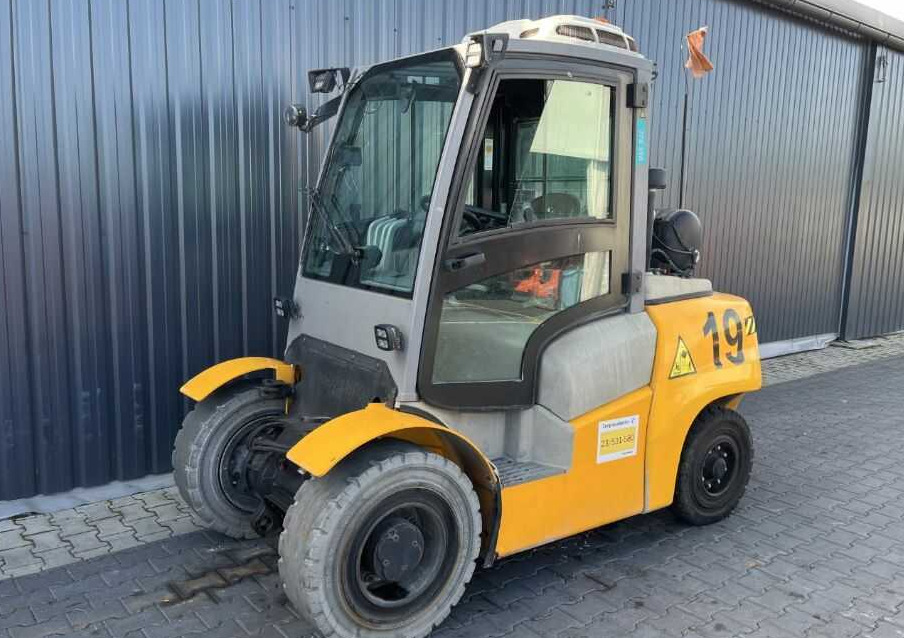 Jungheinrich TFGS50 - Газокар: снимка 1 Jungheinrich TFGS50 - Газокар: снимка 1