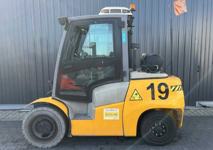 Jungheinrich TFGS50 - Газокар: снимка 2 Jungheinrich TFGS50 - Газокар: снимка 2
