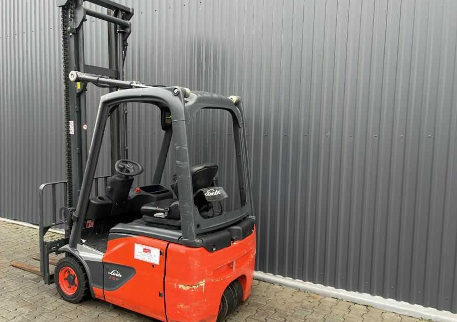 Linde E15-01 - Електрокар: снимка 1 Linde E15-01 - Електрокар: снимка 1