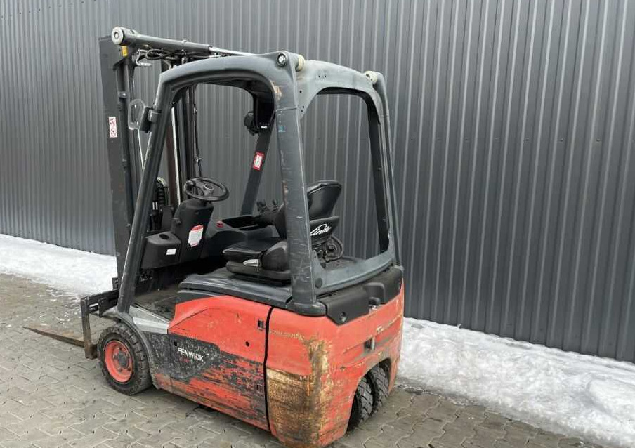 Linde E15-02 - Електрокар: снимка 2 Linde E15-02 - Електрокар: снимка 2