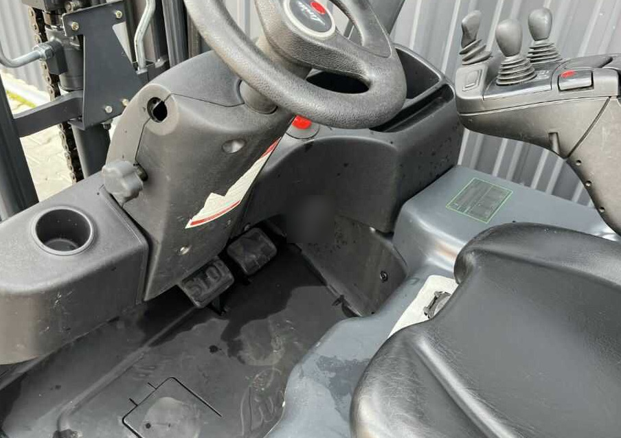 Електрокар Linde E15-02: снимка 8
