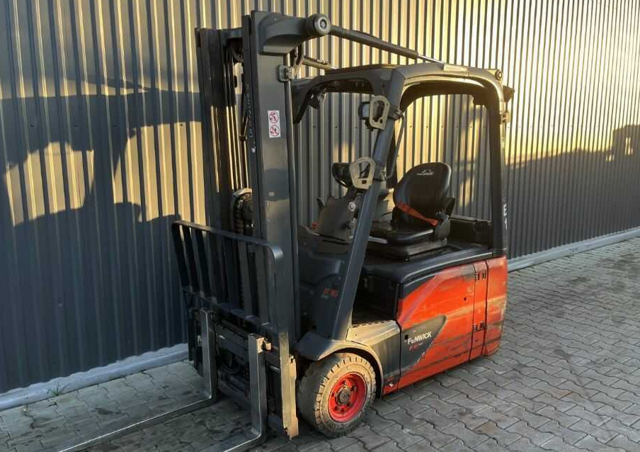 Linde E16-02 - Електрокар: снимка 1 Linde E16-02 - Електрокар: снимка 1