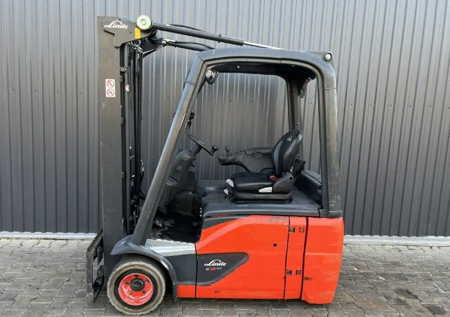 Linde E18-02 - Електрокар: снимка 2 Linde E18-02 - Електрокар: снимка 2
